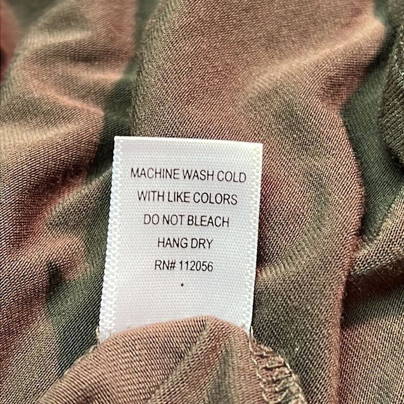 Short Sleeve Top - Picture 11 of 12